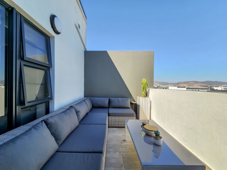 4 Bedroom Property for Sale in Sandown Western Cape